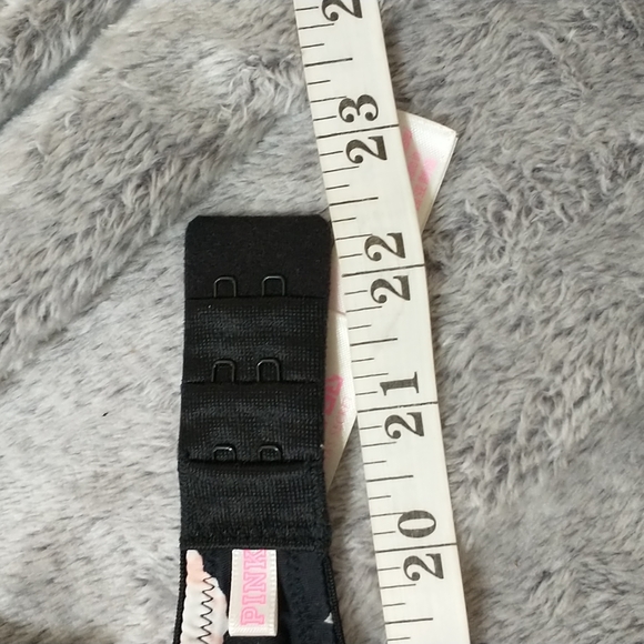 32 C Victoria's secret Pink ladies bra - Picture 3 of 4